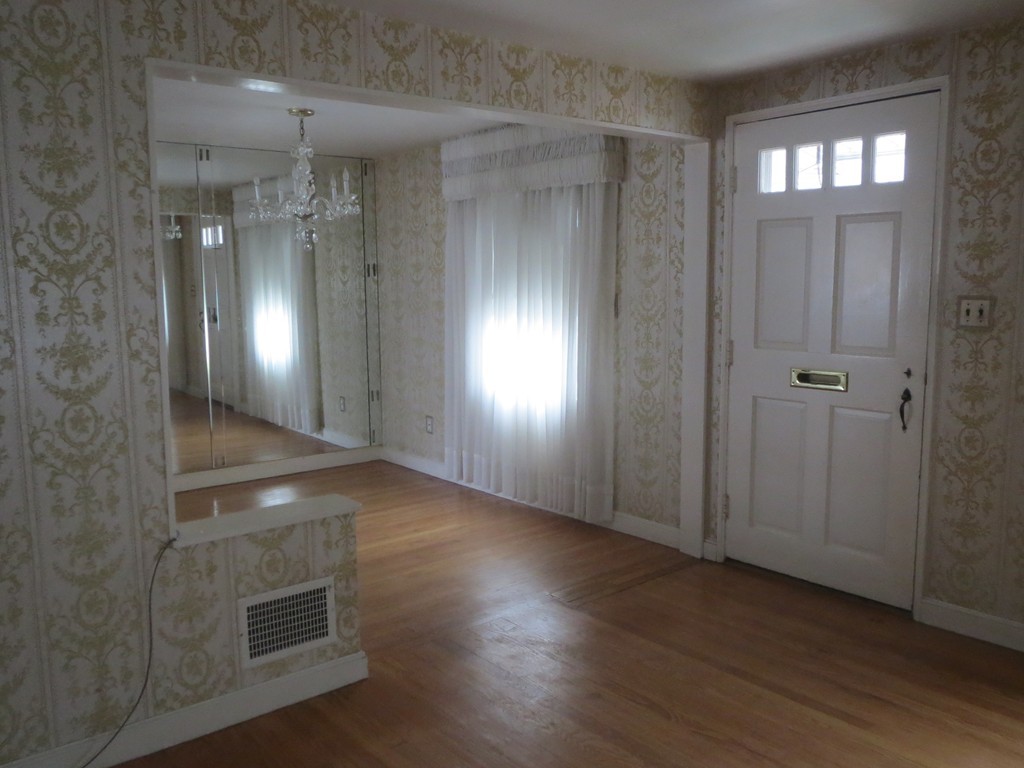 46 Regent Road Malden, MA 02148 - Photo 5 of 18 Gallery Image 5