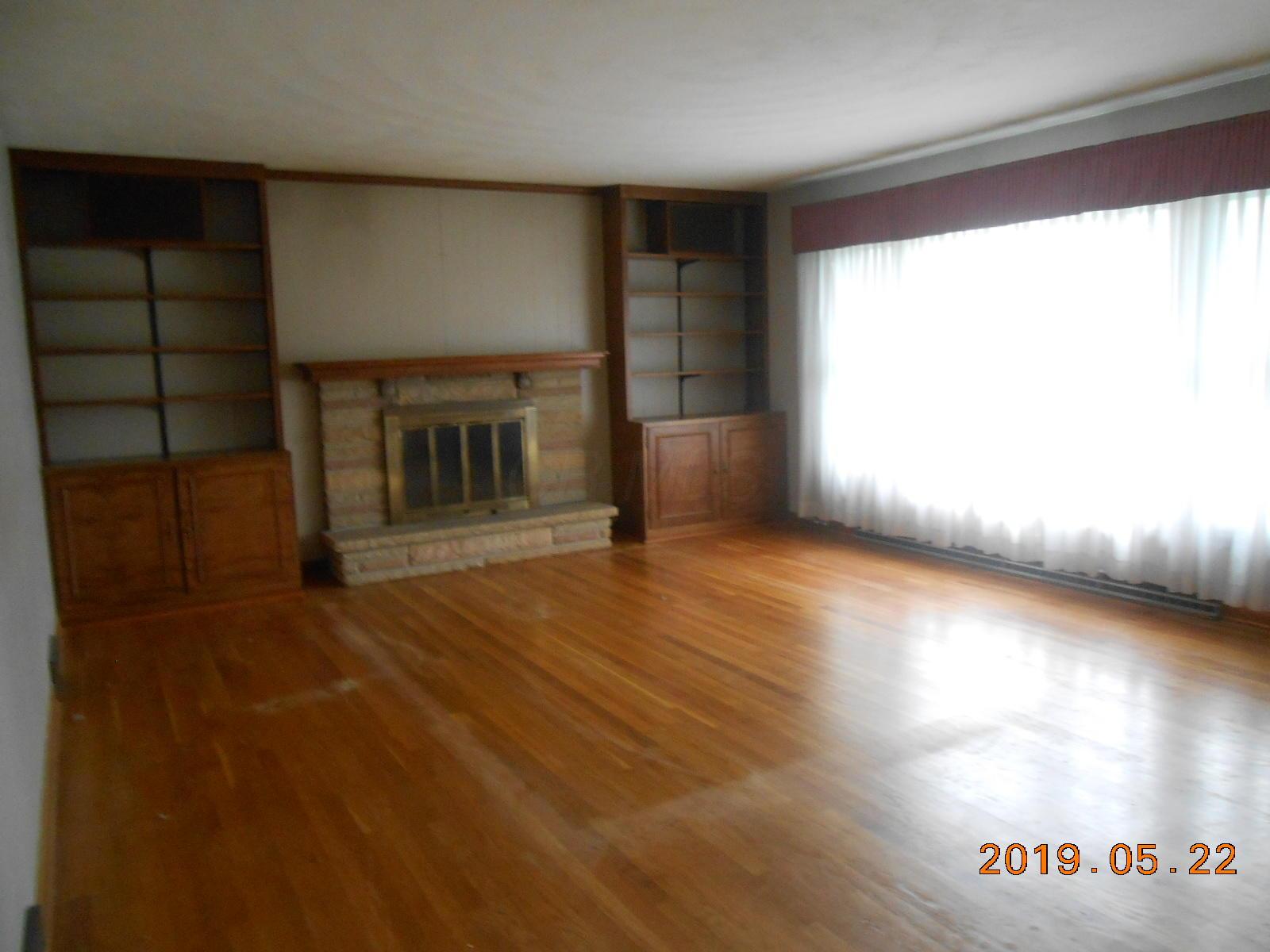 392 Jefferson Road Newark, OH 43055 - Photo 2 of 15