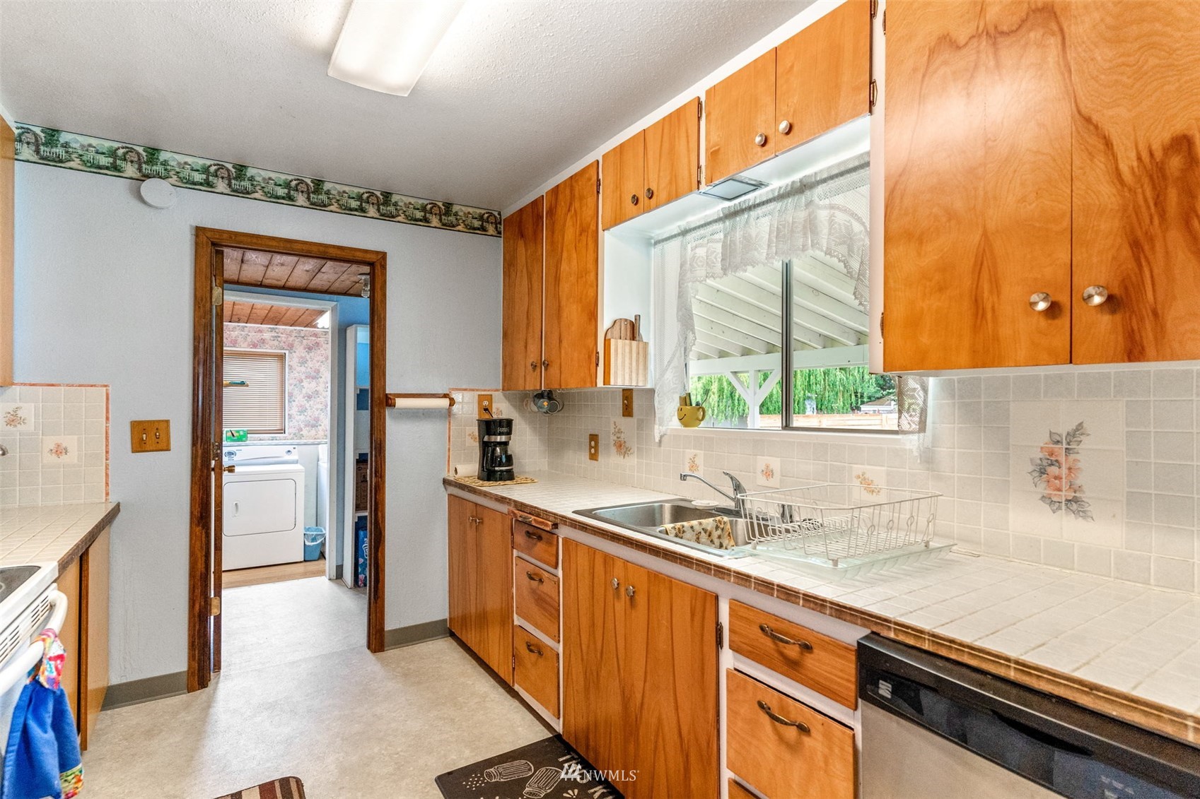 355 West 7th Avenue Kettle Falls, WA 99141 - Photo 11 of 28