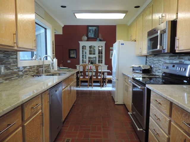 711 West Pine Grove Road Fair Play, SC 29643 - Photo 16 of 41 Gallery Image 16