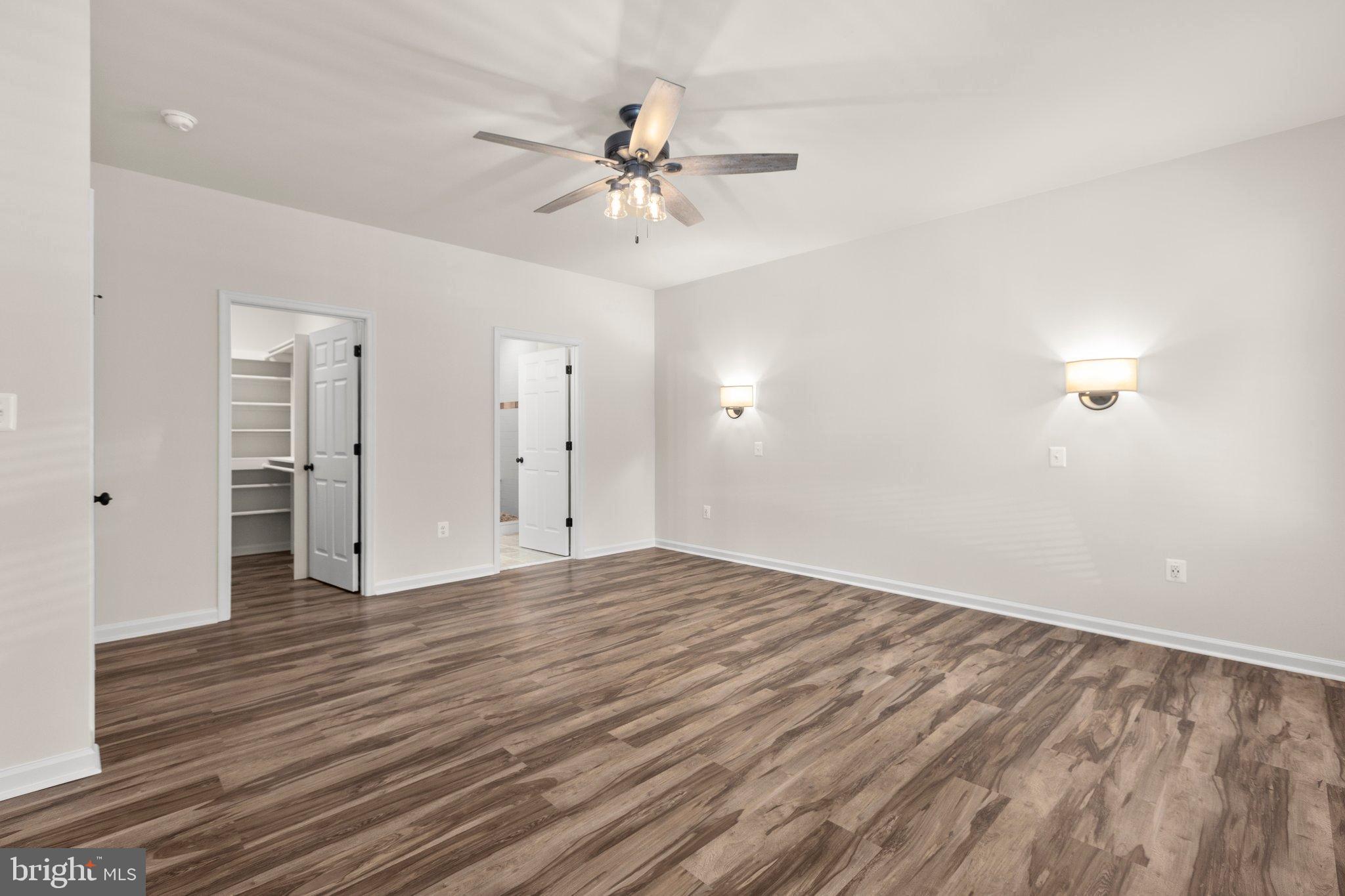 4331 French Acors Road Spotsylvania, VA 22551 - Photo 26 of 42 Spacious room with modern charm and light.