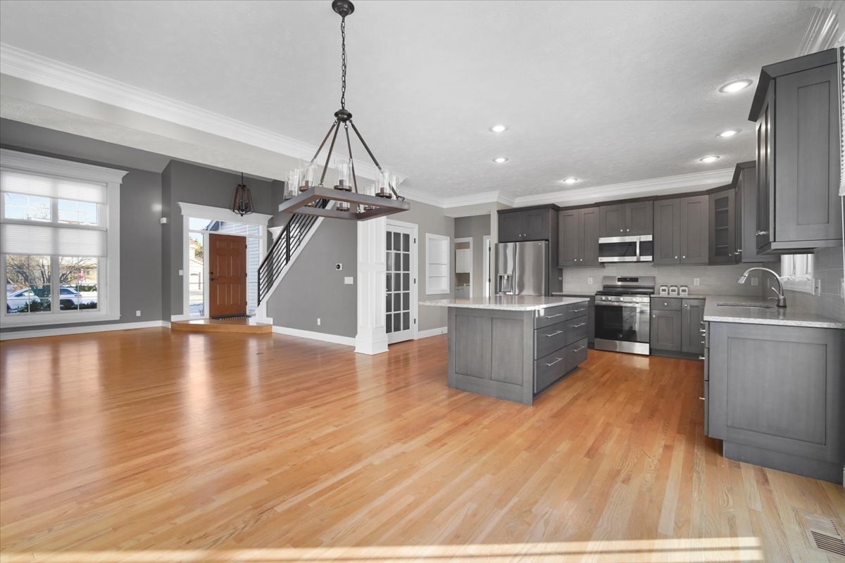 1410 Broad Creek Road Bloomington, IL 61704 - Photo 10 of 43