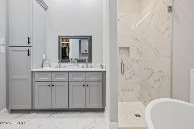 $349,500 | 203 Olivewood Drive, Lafayette, LA 70508