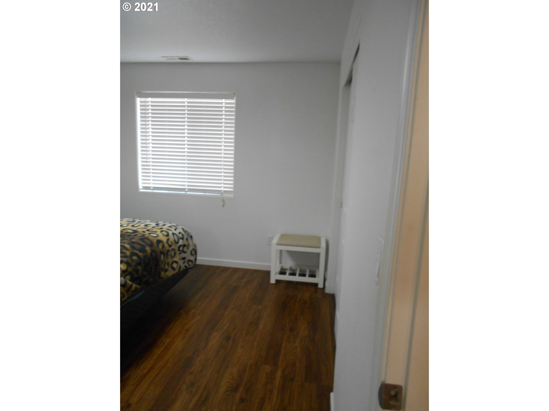 1587 South 57th Place Springfield, OR 97478 - Photo 10 of 19 Gallery Image 10