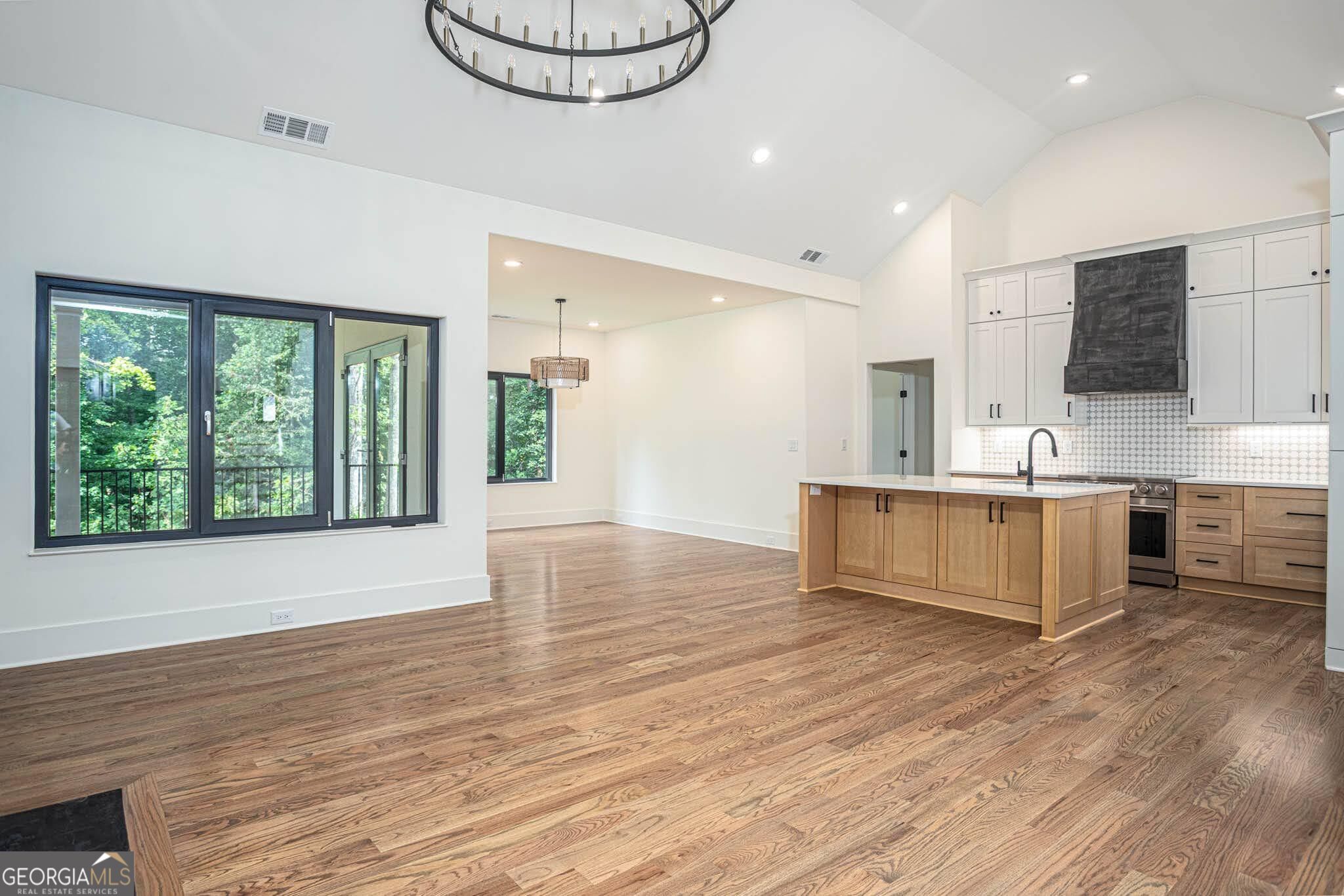 2162 Plantation Road Lawrenceville, GA 30044 - Photo 7 of 56 Gallery Image 7