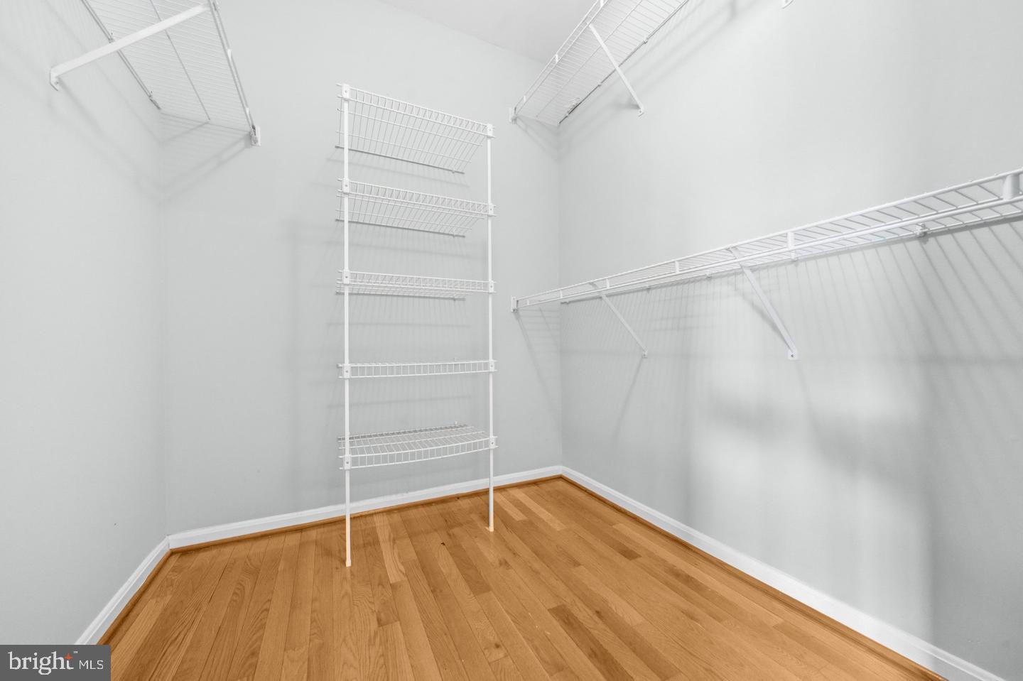 6687 Roderick Loop Gainesville, VA 20155 - Photo 21 of 46 Gallery Image 21