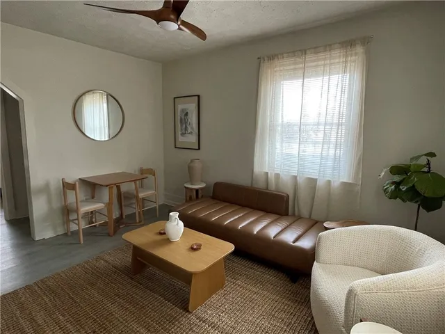 $1,400 | 74 Richmond Street, Unit 3, Rochester, NY 14607