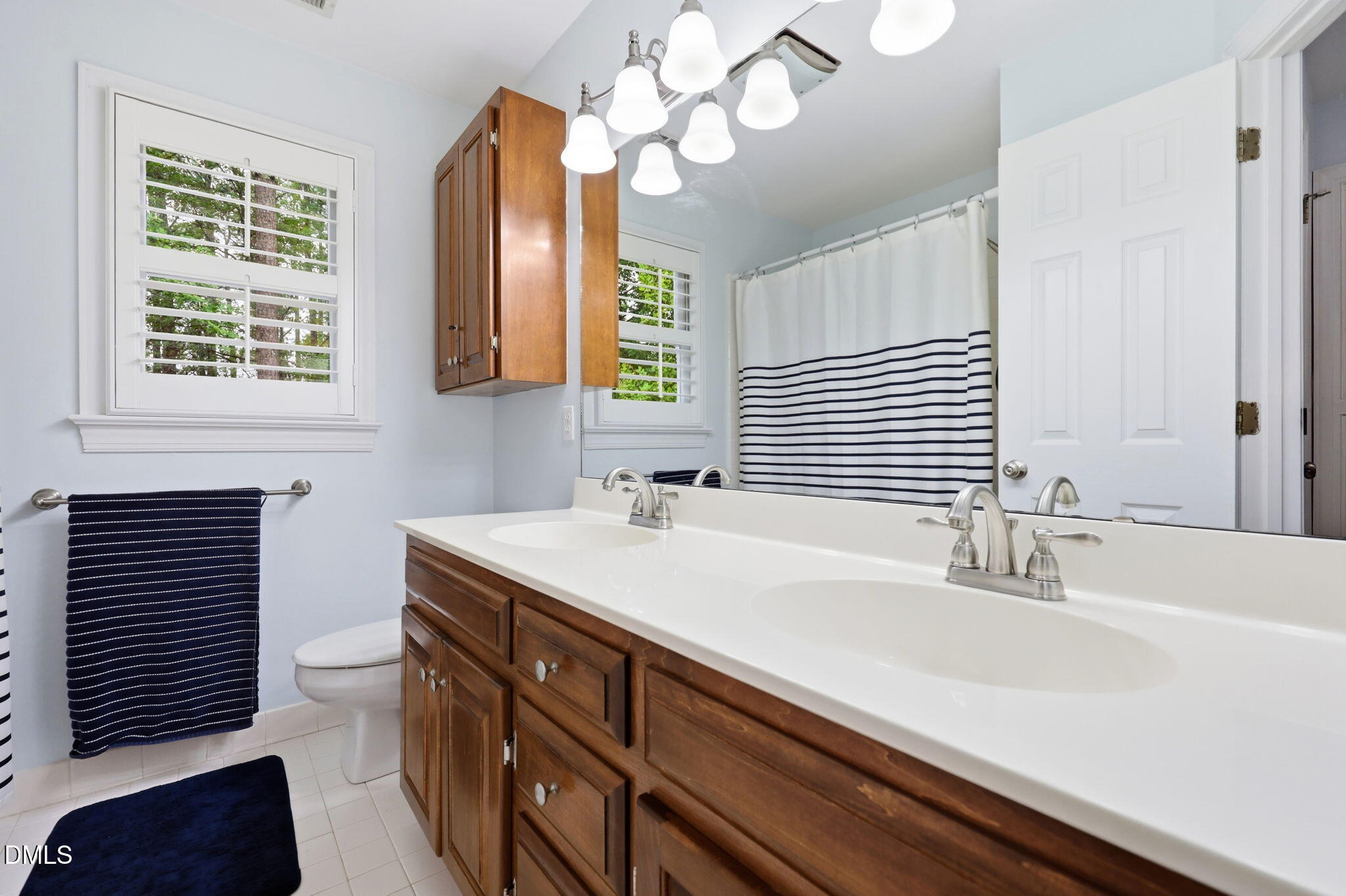 7721 Sutcliffe Drive Raleigh, NC 27613 - Photo 29 of 39 25-web-or-mls-IMG_6537_edit