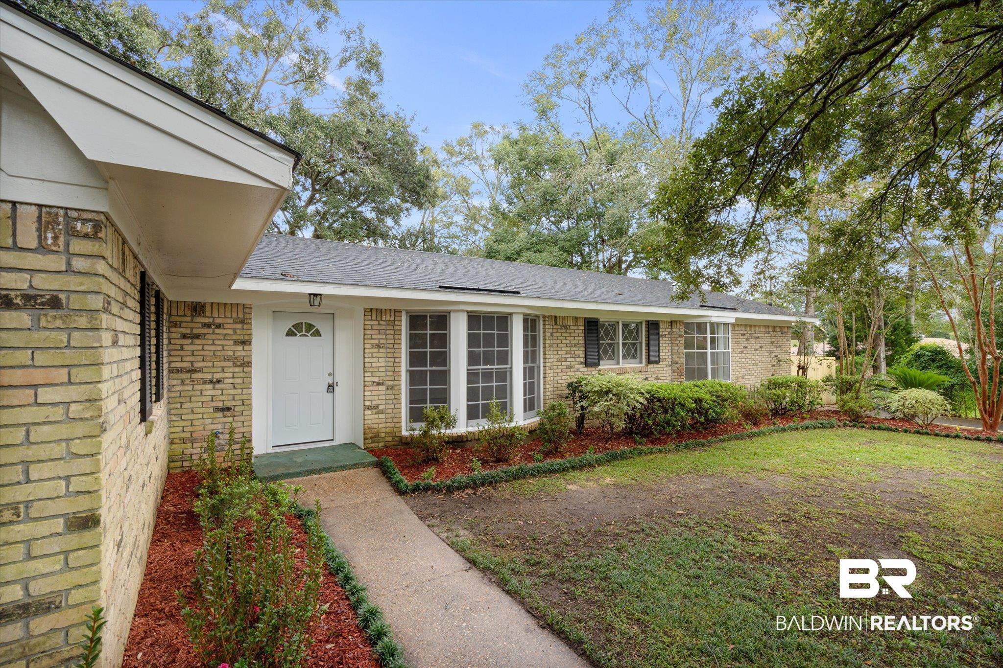 5932 Easy Court Mobile, AL 36619 - Photo 2 of 22