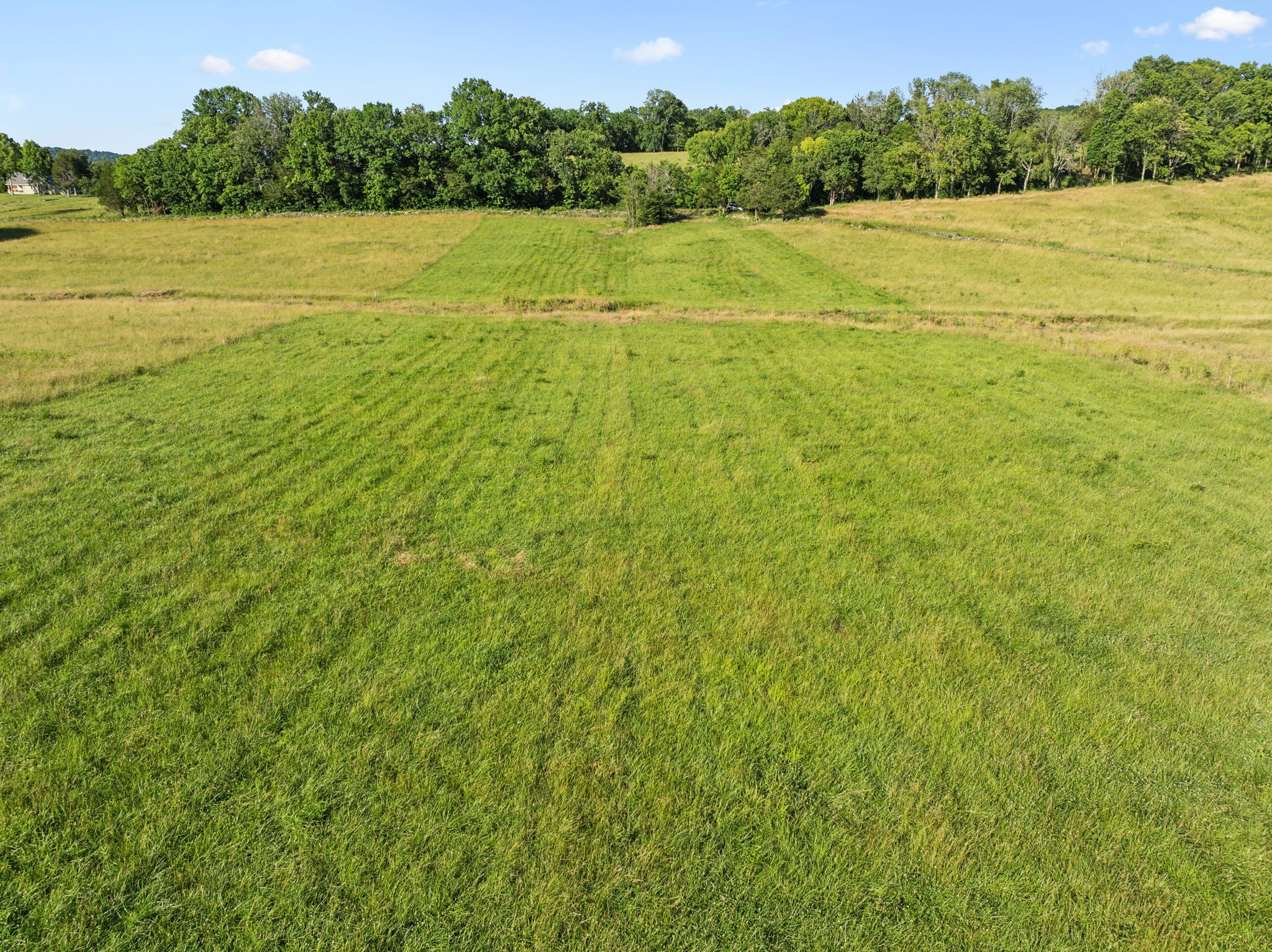 9 Butterbaugh Road Liberty, TN 37095 - Photo 1 of 7 a view of an ocean from a yard