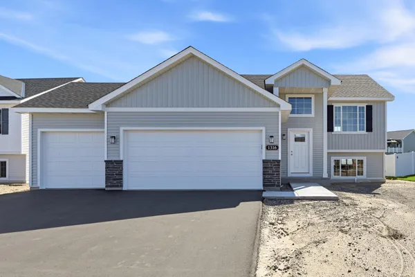 $369,900 | 1316 Wds Road Northeast, Isanti, MN 55040