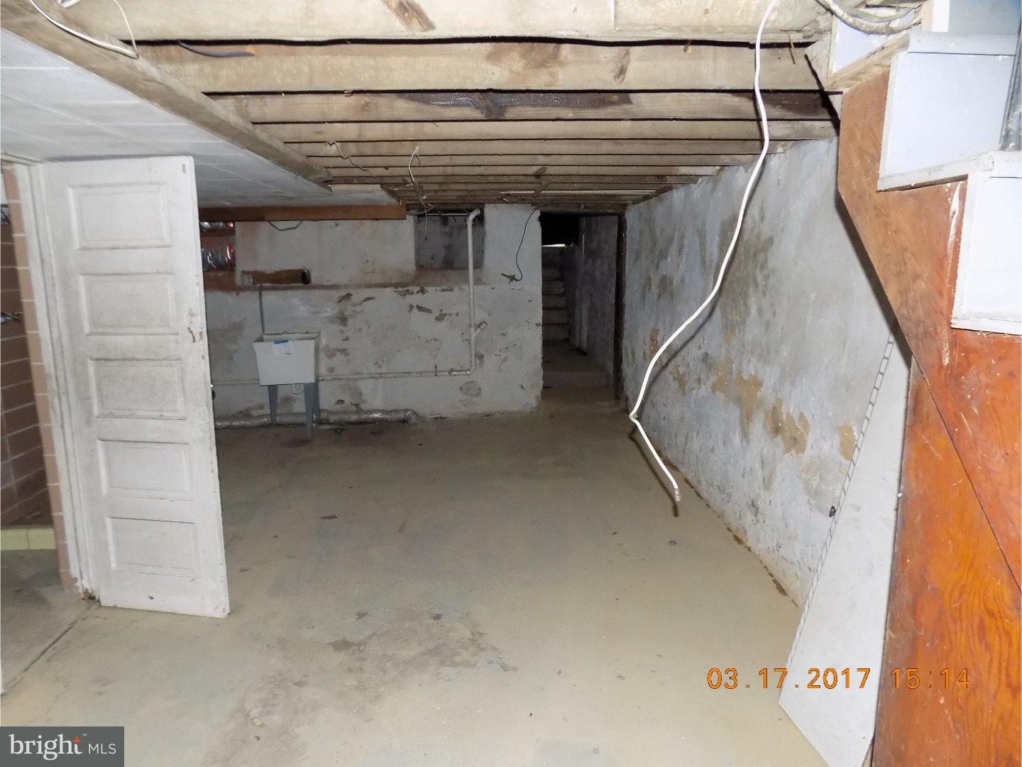 910 Marshall Road Sharon Hill, PA 19079 - Photo 13 of 16 Gallery Image 13