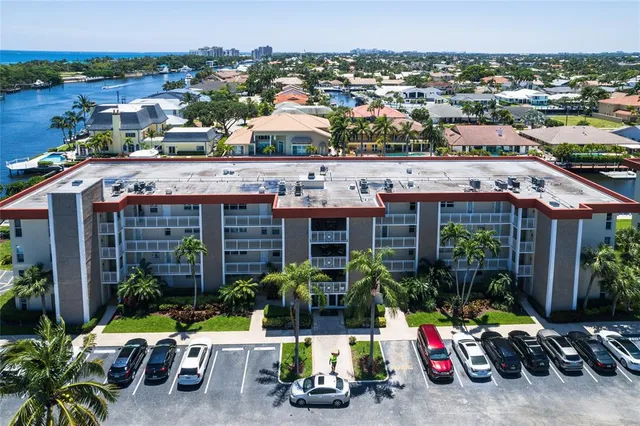 $3,850 | 3000 Northeast 48th Court, Unit 101, Lighthouse Point, FL 33064