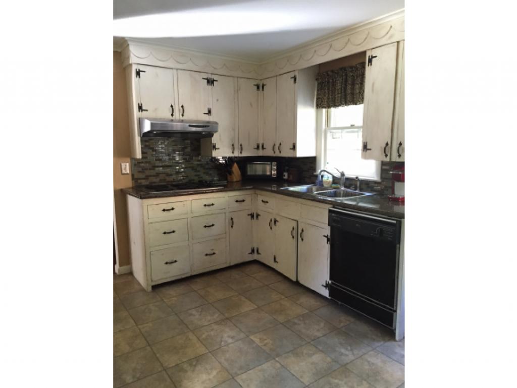 96 Old Dover Road Rochester, NH 03867 - Photo 5 of 25