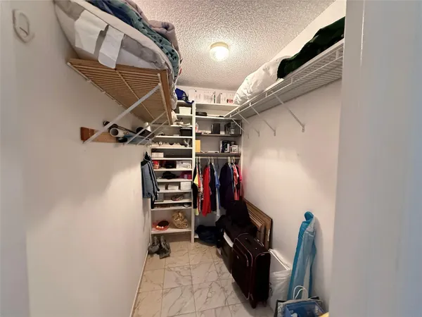 $2,100 | 9440 Southwest 8th Street, Unit 308, Boca Raton, FL 33428