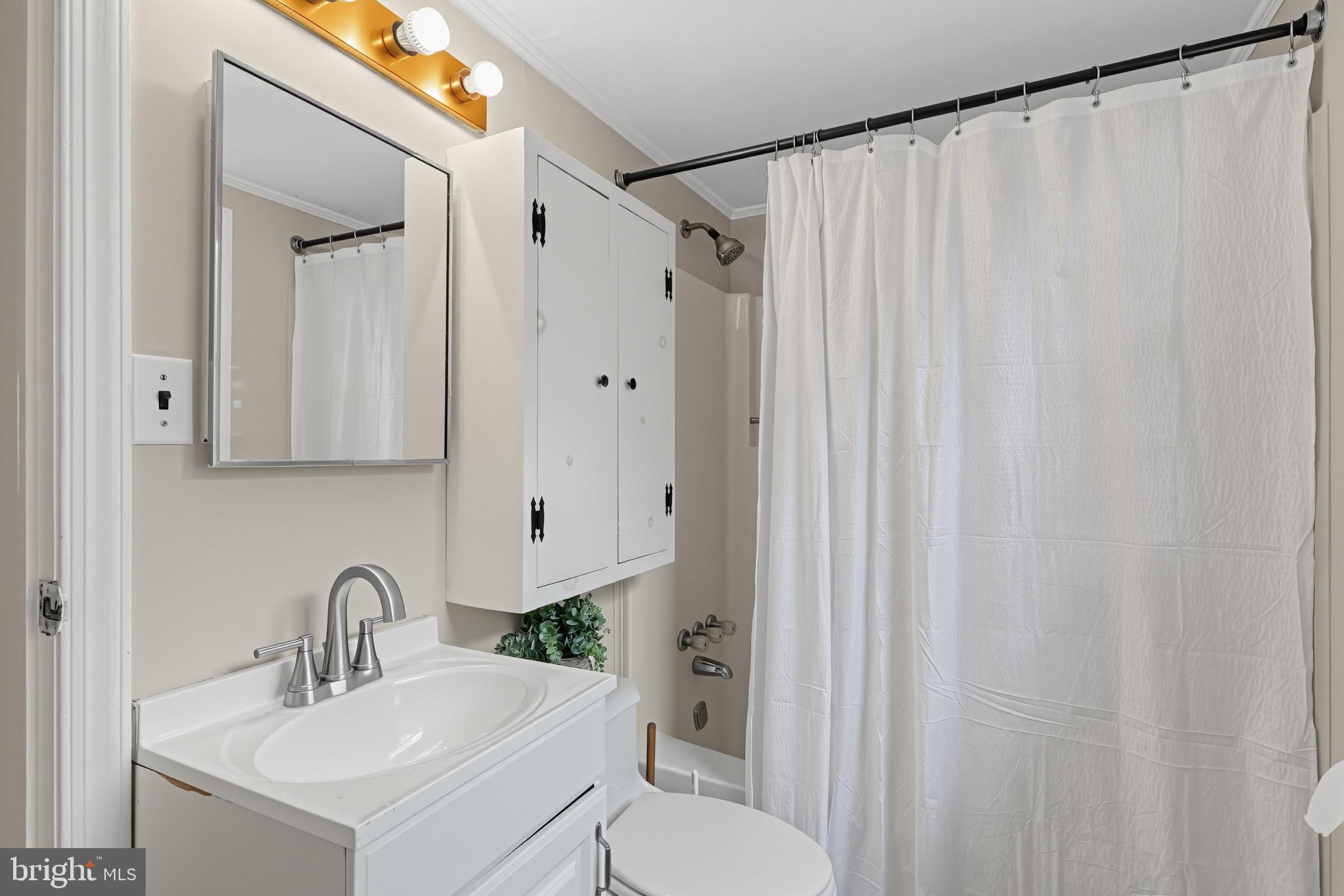 17110 Longdraft Road Gaithersburg, MD 20878 - Photo 42 of 50 Gallery Image 42