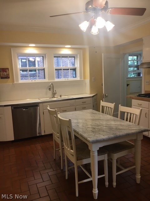 3210 Warrington Road Cleveland, OH 44120 - Photo 12 of 35 Gallery Image 12