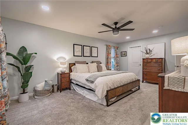 $475,000 | 1856 Alamingo Drive, Quakertown, PA 18951