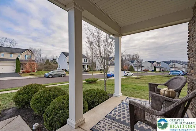 $475,000 | 1856 Alamingo Drive, Quakertown, PA 18951