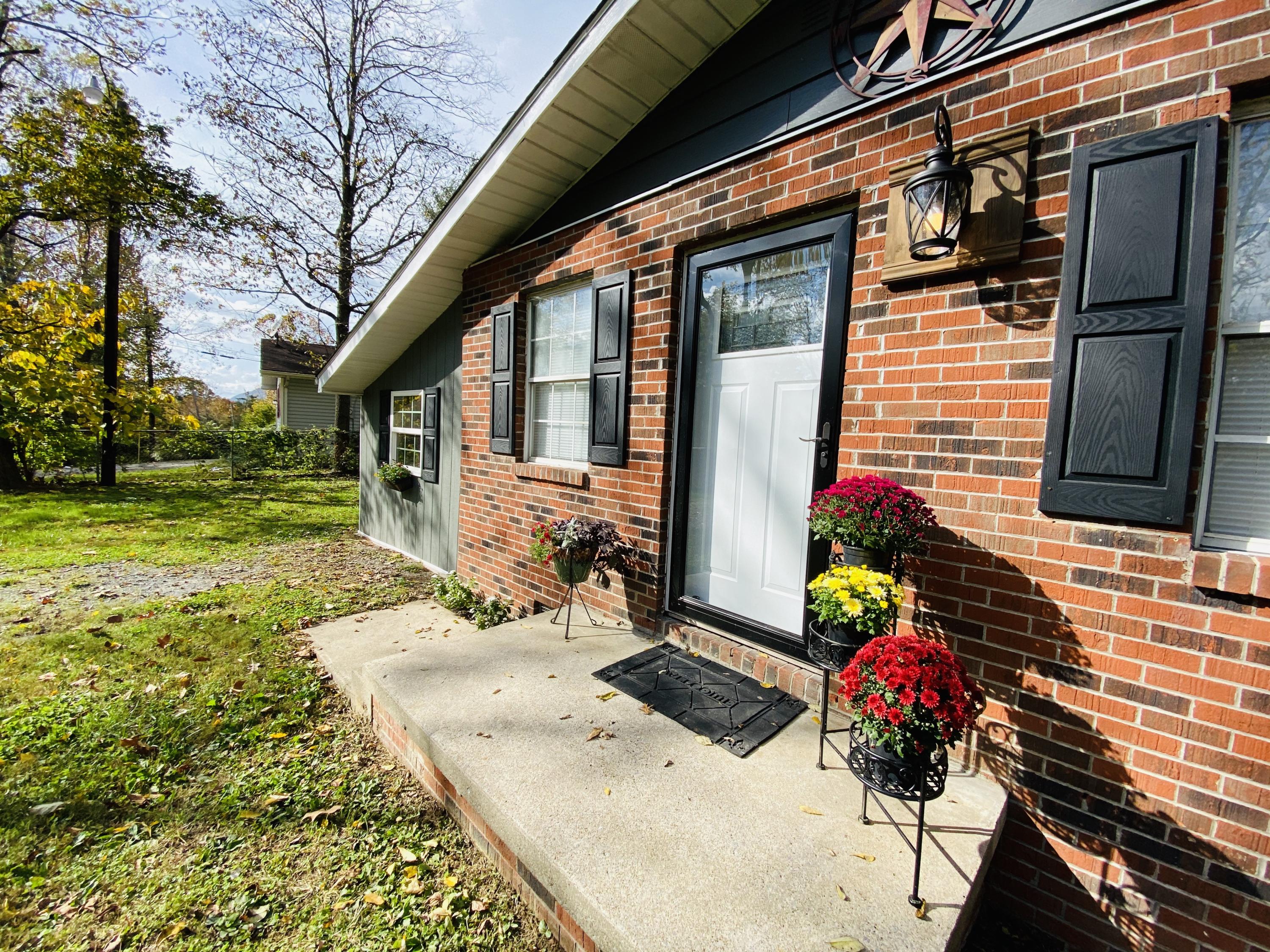 633 Parkey Road Ewing, VA 24248 - Photo 15 of 17 3C1779E7-51D2-42F9-99E5-358541E7B8E4