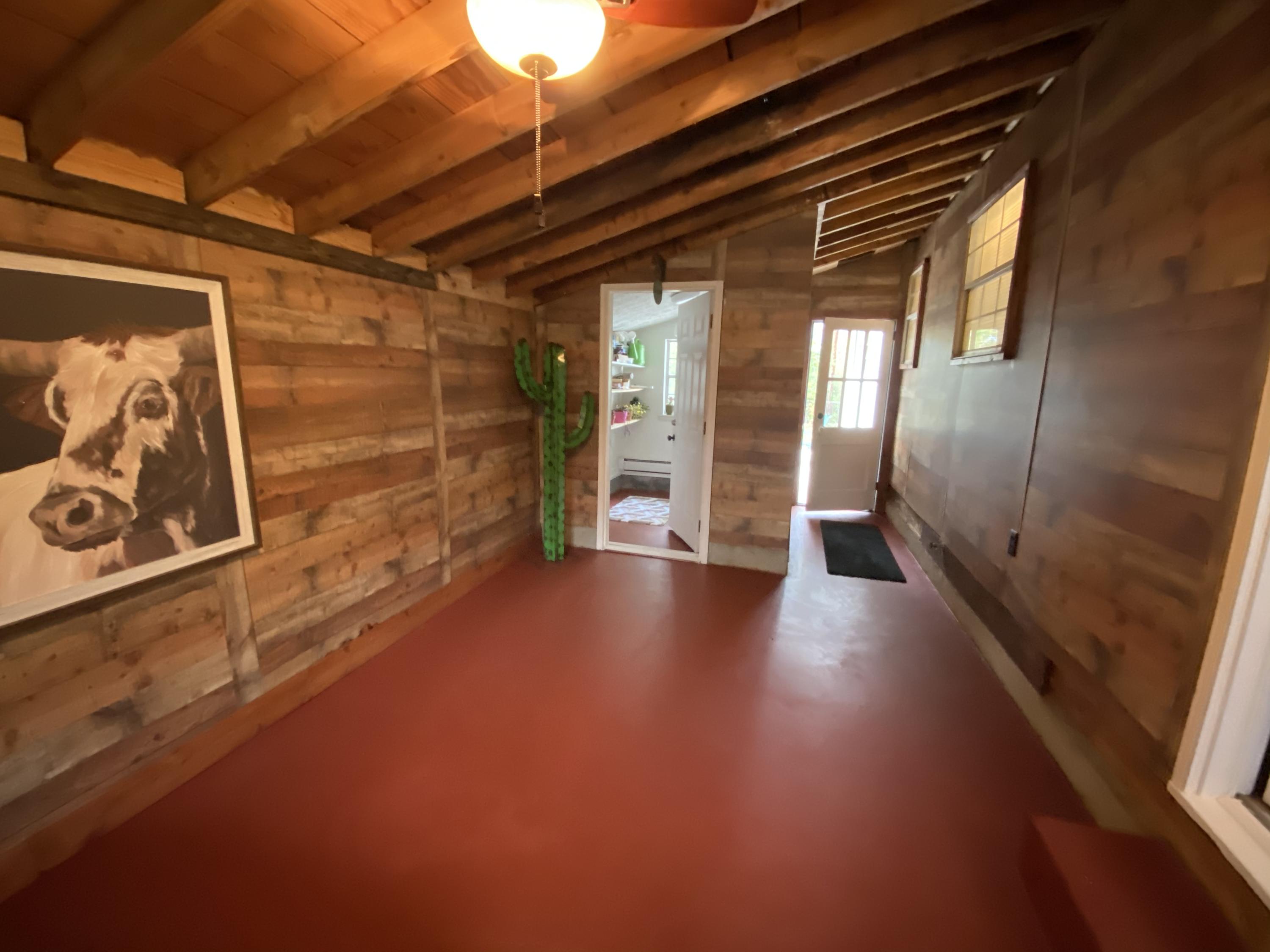 633 Parkey Road Ewing, VA 24248 - Photo 8 of 17 85E0B474-D360-40E7-AE9A-5A613F9BD23F