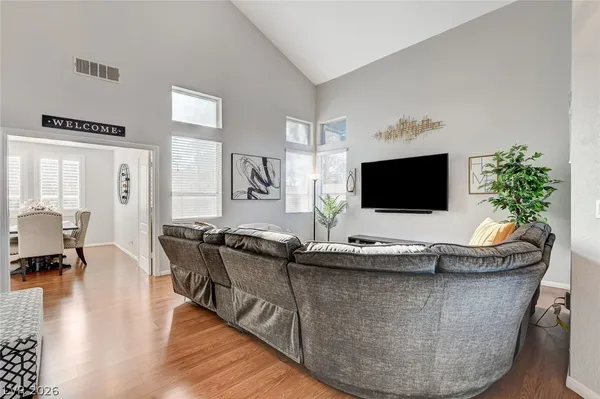 $650,000 | 2127 Tyler Drive, Henderson, NV 89074