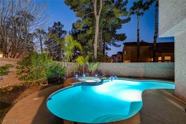 $650,000 | 2127 Tyler Drive, Henderson, NV 89074