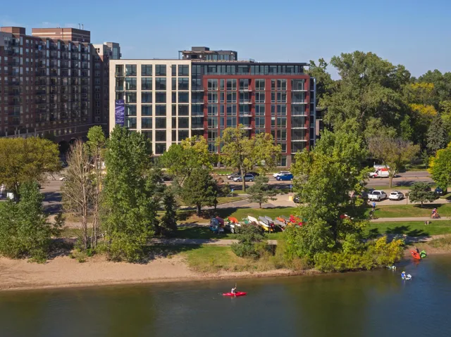 $6,400 | 2622 West Lake Street, Unit 601, Minneapolis, MN 55416