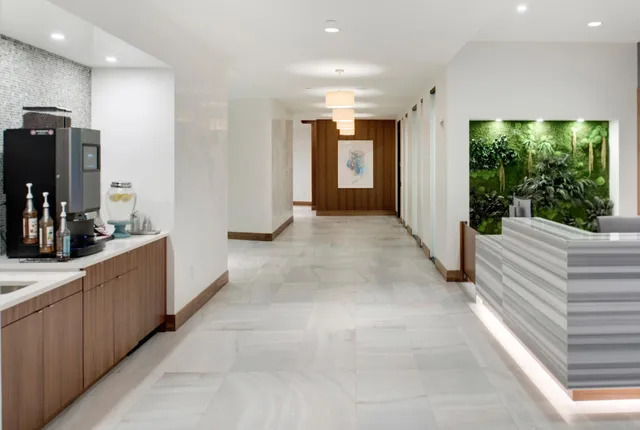 $6,400 | 2622 West Lake Street, Unit 601, Minneapolis, MN 55416