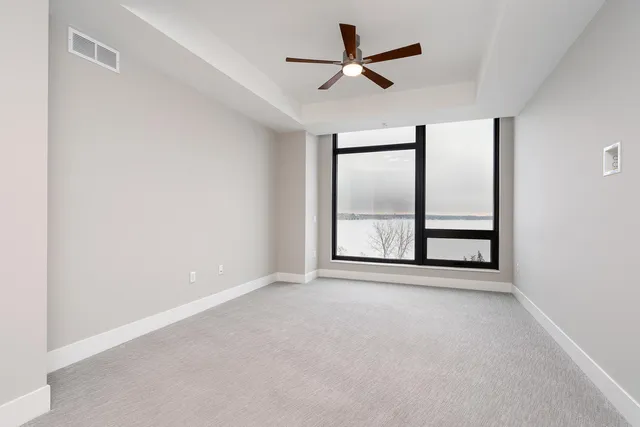 $6,400 | 2622 West Lake Street, Unit 601, Minneapolis, MN 55416