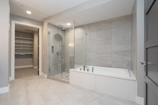 $6,400 | 2622 West Lake Street, Unit 601, Minneapolis, MN 55416