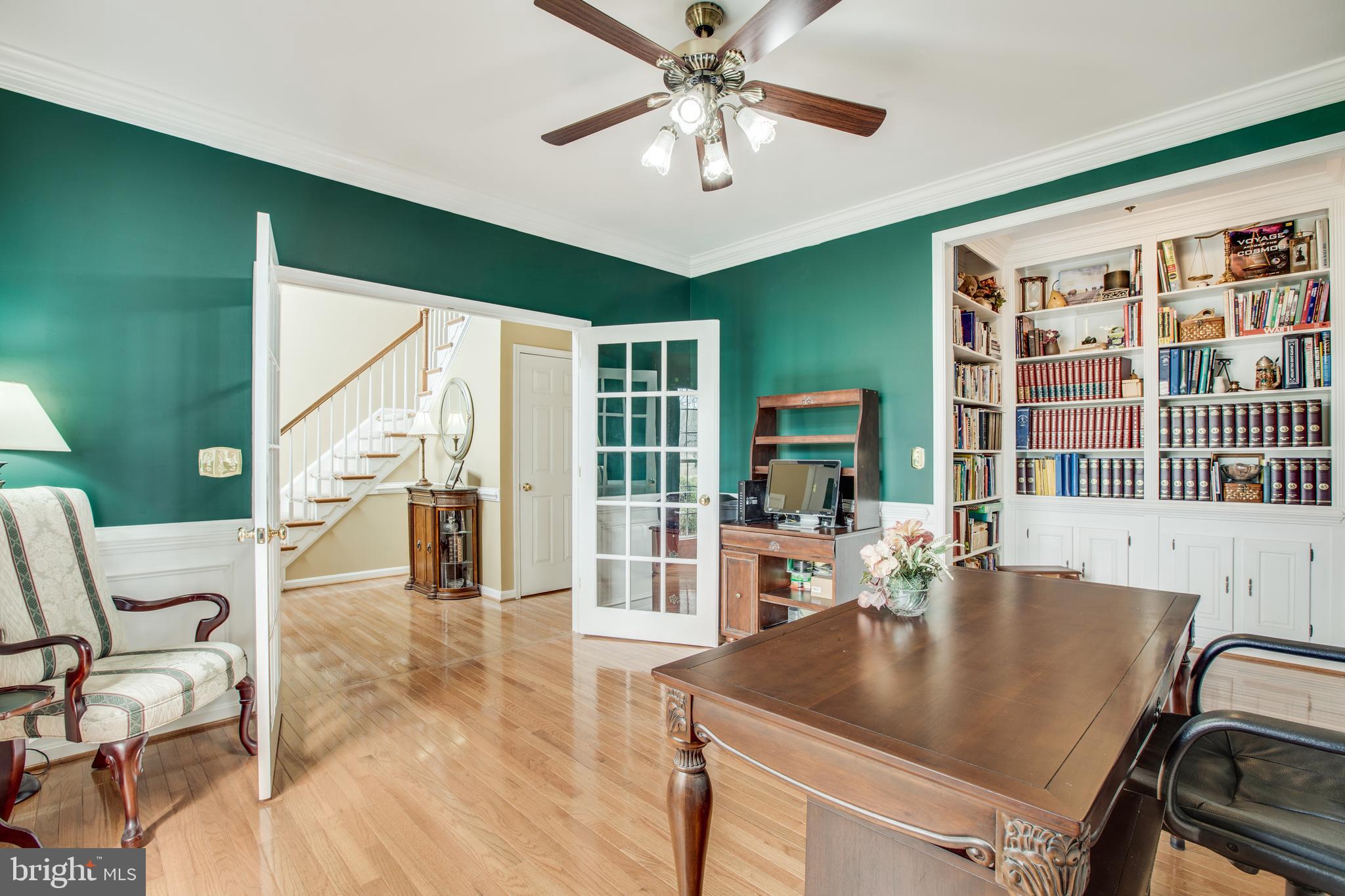 22 Ruffian Drive Stafford, VA 22556 - Photo 4 of 44 Spacious office with built-in bookcase