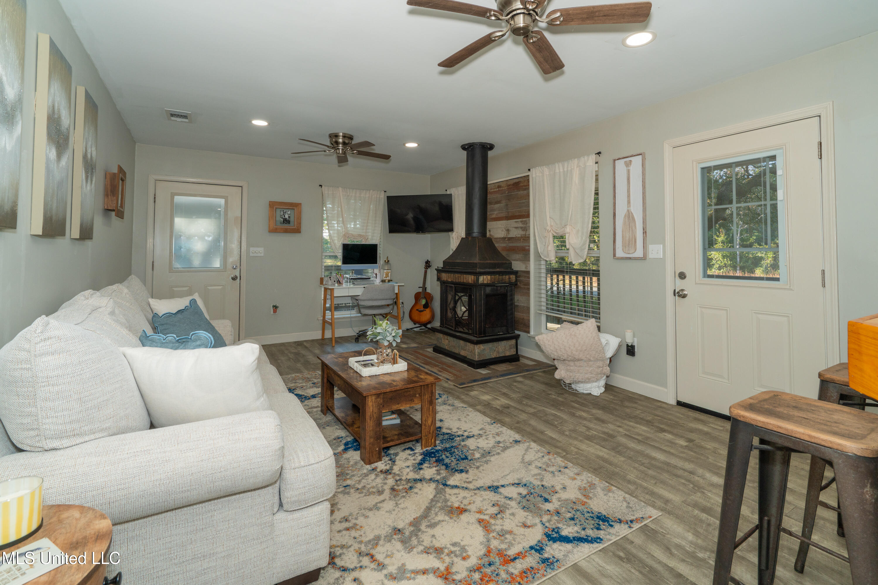 23349 Bells Ferry Road Pass Christian, MS 39571 - Photo 5 of 19 2349 Bells Ferry Road-04008