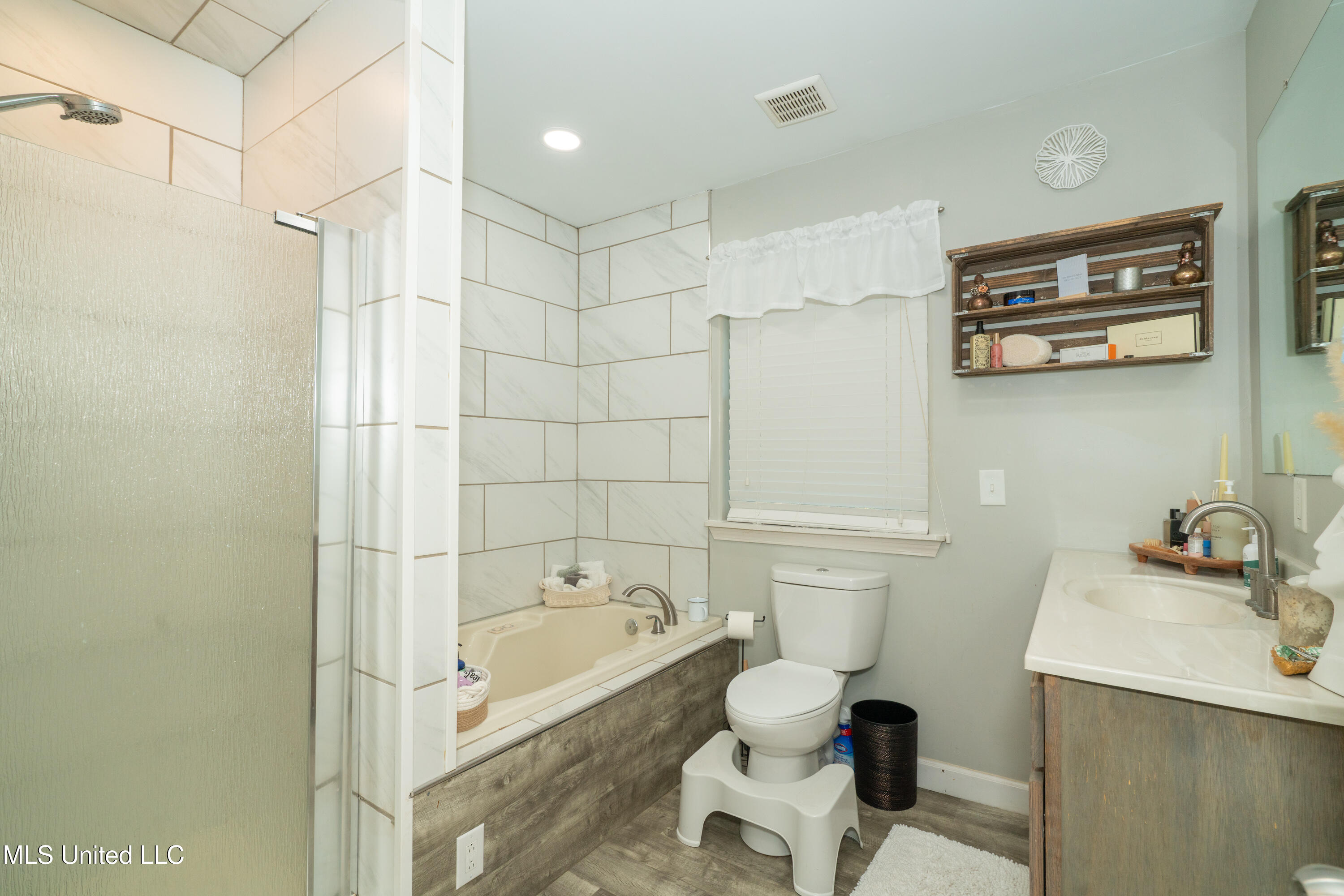 23349 Bells Ferry Road Pass Christian, MS 39571 - Photo 10 of 19 2349 Bells Ferry Road-04021