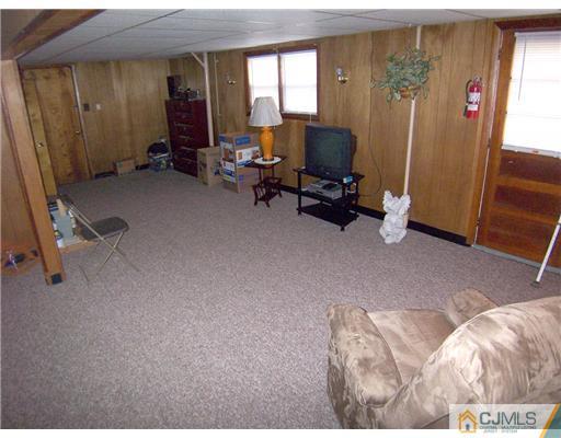 54 Oxford Road Colonia, NJ 07067 - Photo 14 of 18 a view of a room with gym equipment