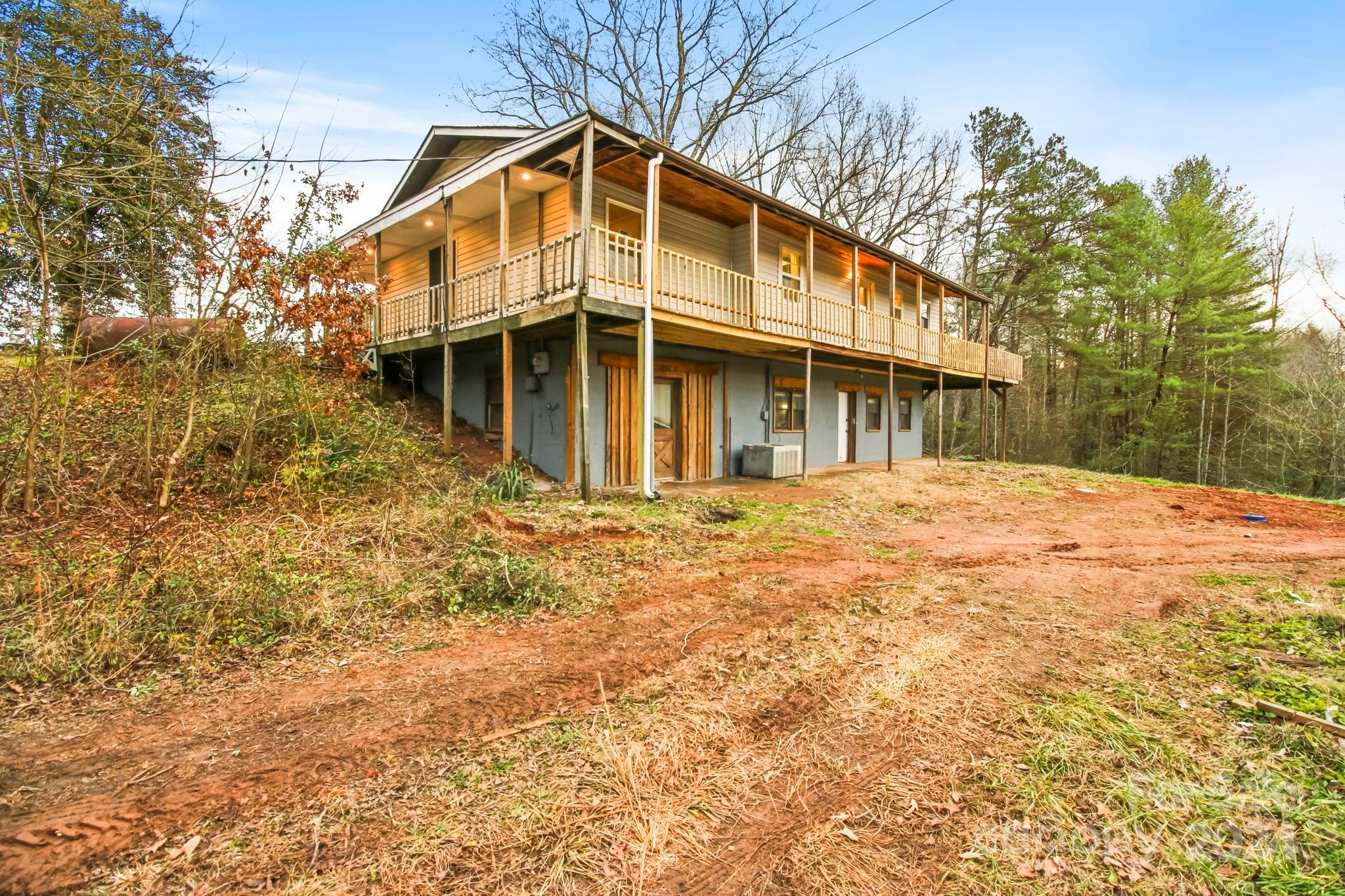 2155 Triplett Road Granite Falls, NC 28630 - Photo 6 of 38 Gallery Image 6