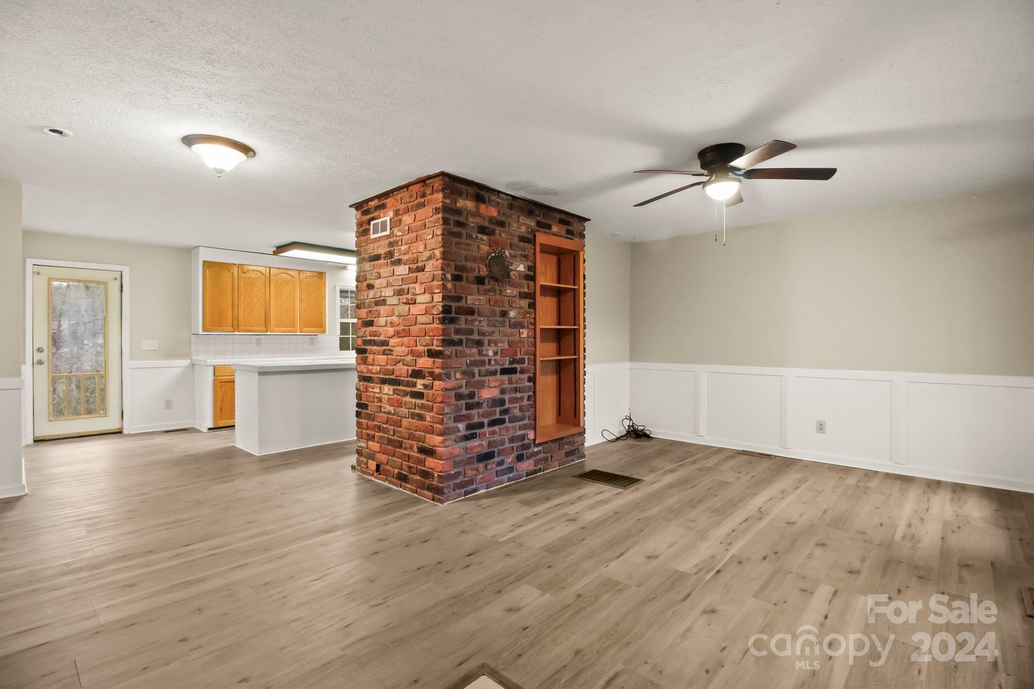 2155 Triplett Road Granite Falls, NC 28630 - Photo 7 of 38 Gallery Image 7