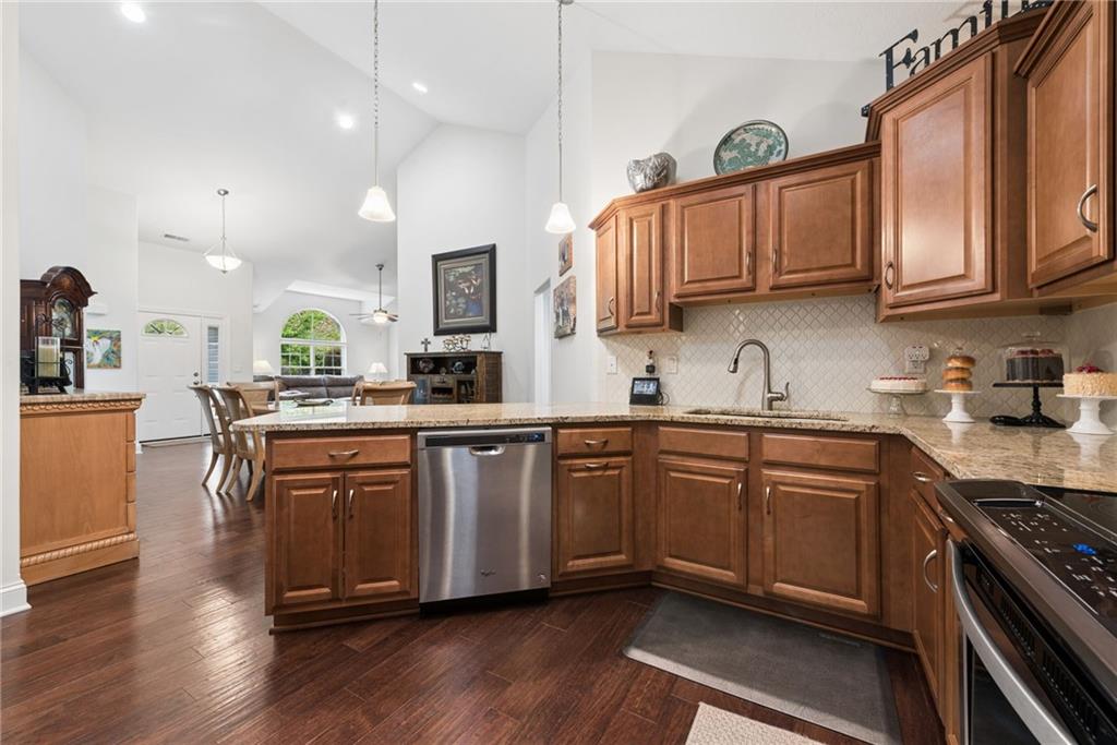 371 Saddlebrook Road Gibsonia, PA 15044 - Photo 10 of 27