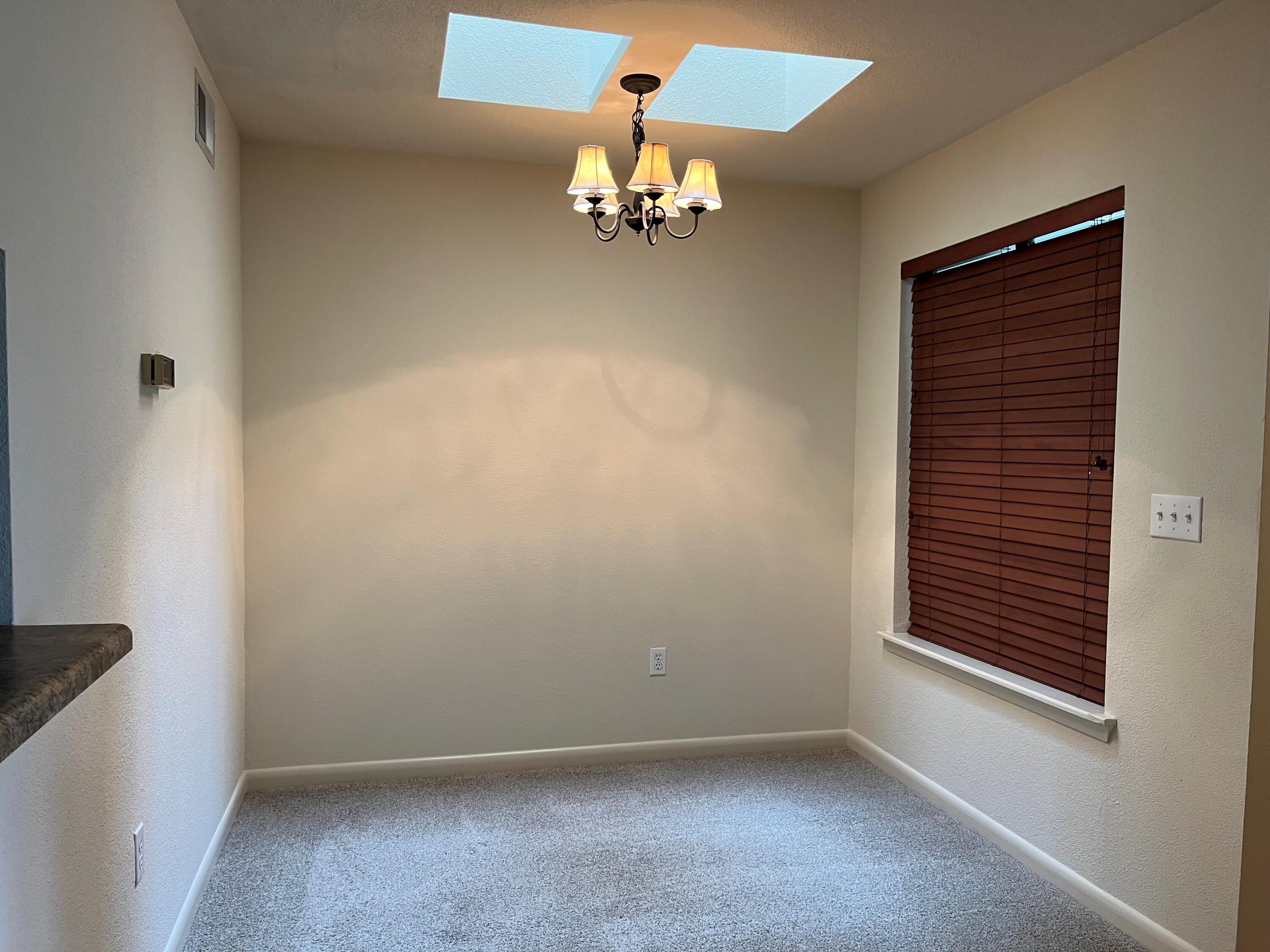 1481 Center Street, Unit 707 Mount Pleasant, SC 29464 - Photo 4 of 7 Dining Room