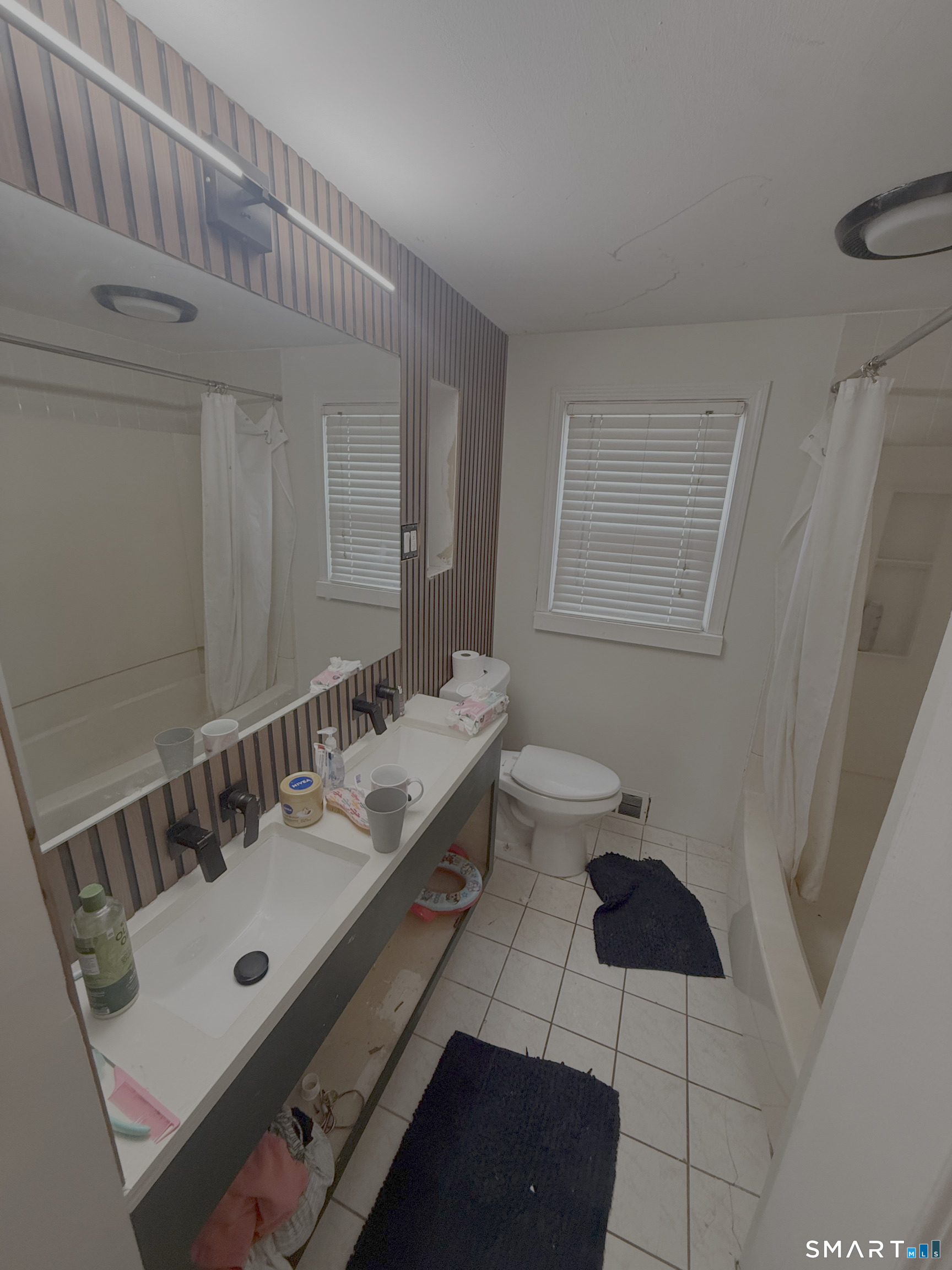 1263 Watertown Avenue Waterbury, CT 06708 - Photo 6 of 16