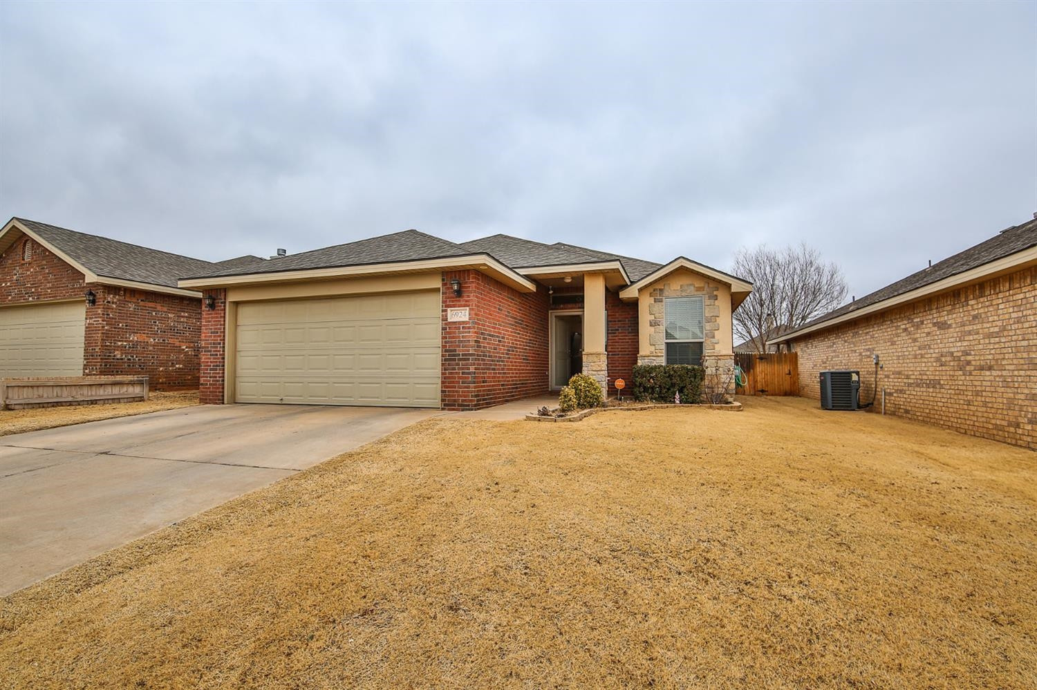 6924 95th Street Lubbock, TX 79424 - Photo 2 of 10 Photo 2