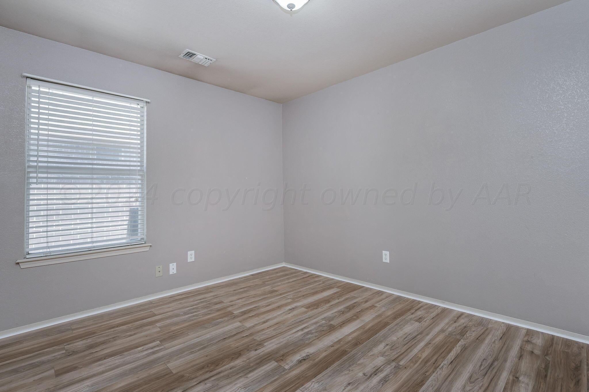 1021 Rushmore Drive Amarillo, TX 79110 - Photo 12 of 20 2nd Bedroom