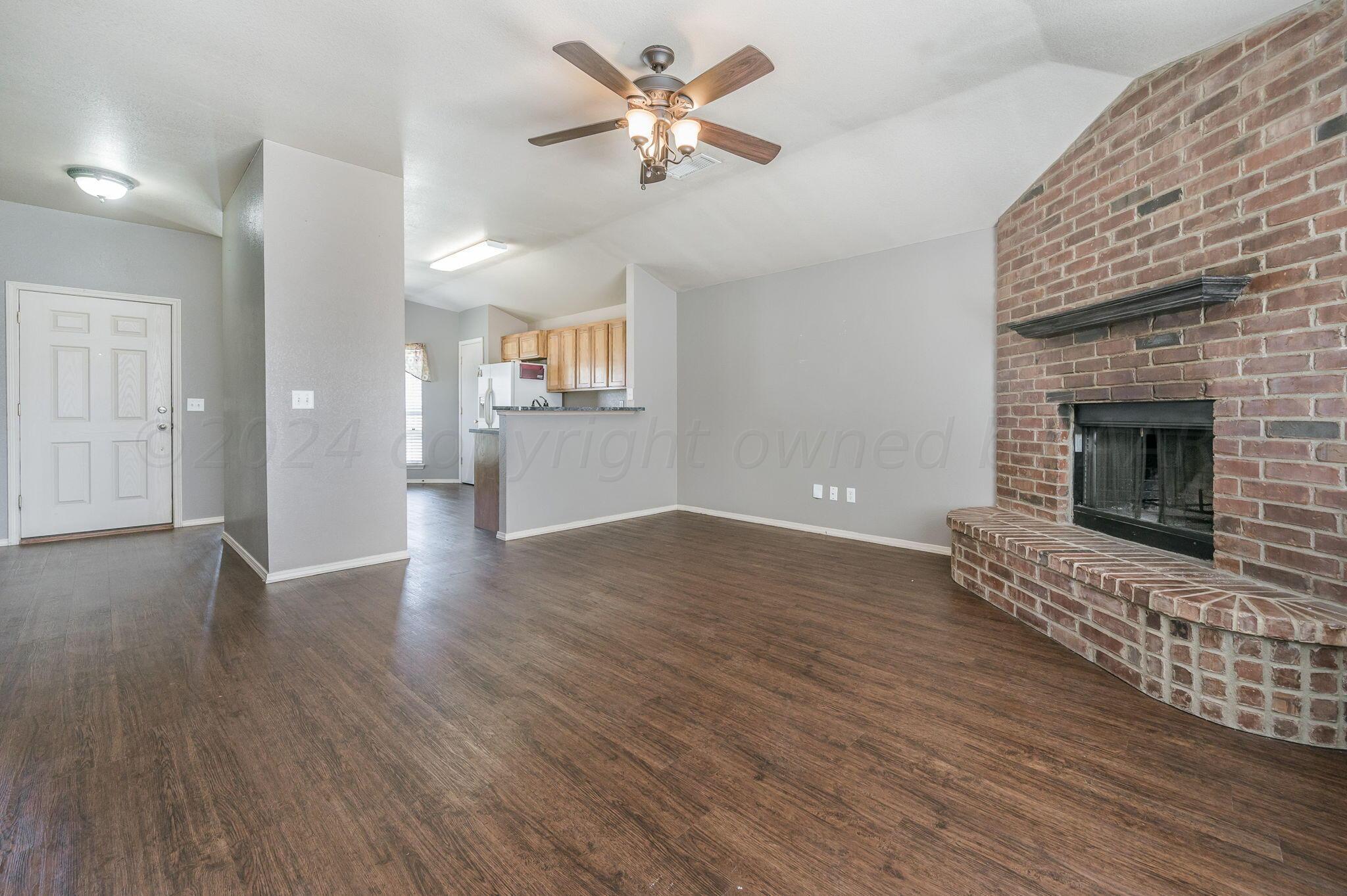 Living Room-2