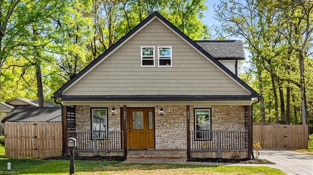 609 Unity Street Thomasville, NC 27360 - Photo 1 of 35