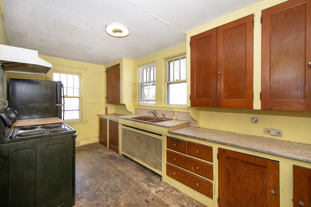 86 Westminster Road Weymouth, MA 02189 - Photo 18 of 18