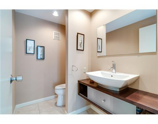 1919 Inwood Road South Bend, IN 46614 - Photo 17 of 24 Gallery Image 17