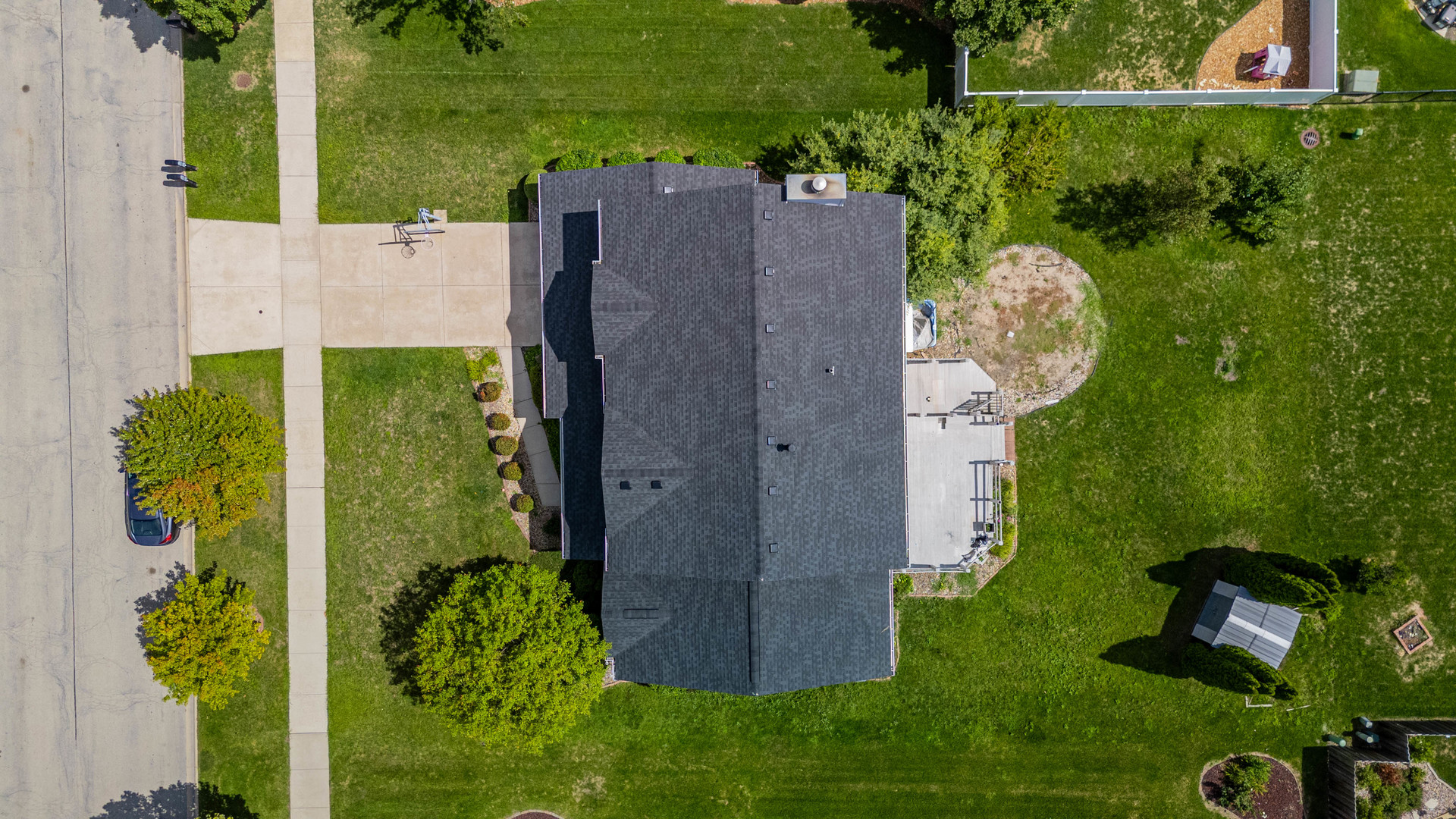 16263 Celtic Circle Manhattan, IL 60442 - Photo 45 of 45 an aerial view of garden space and yard