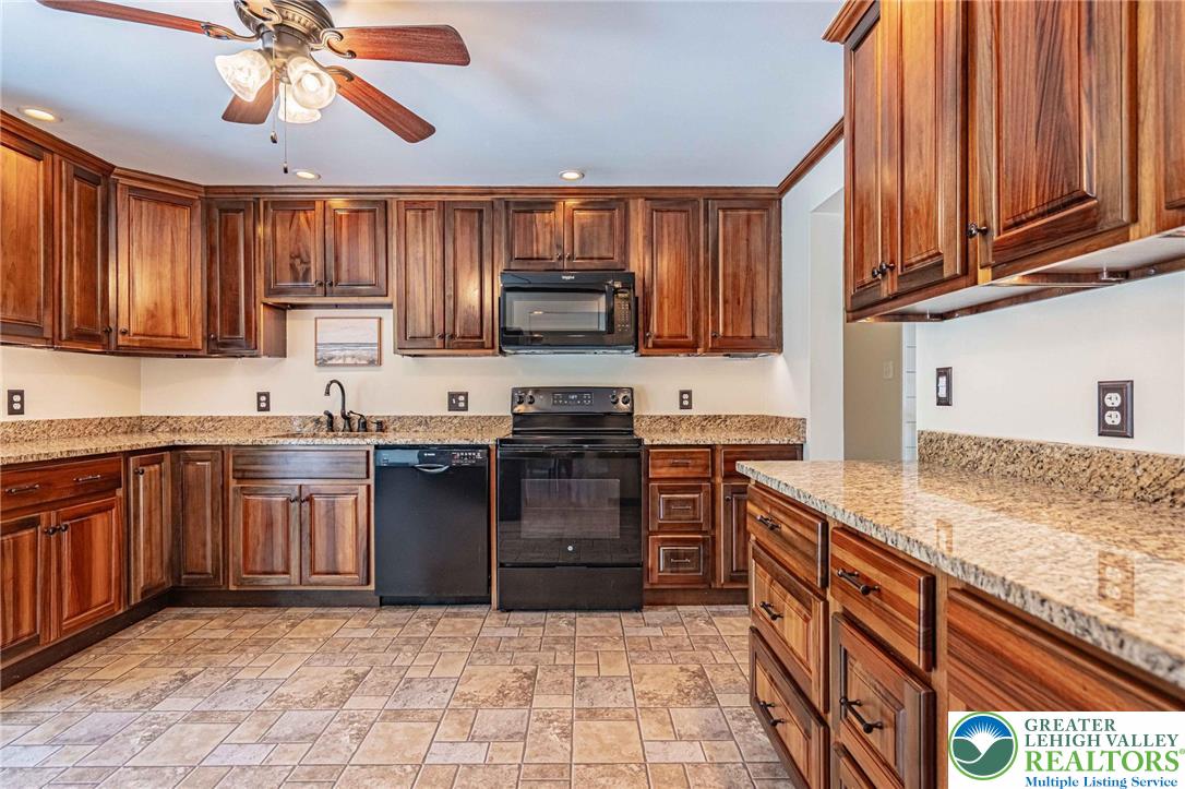 9454 Jacktown Road Bangor, PA 18013 - Photo 20 of 52
