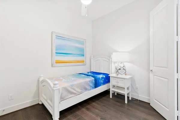 $2,950 | 15875 Spectrum Drive, Unit 1106, Addison, TX 75001