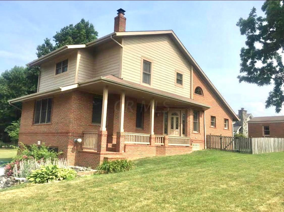 102 Cornell Road Hebron, OH 43025 - Photo 1 of 37 Gallery Image 1